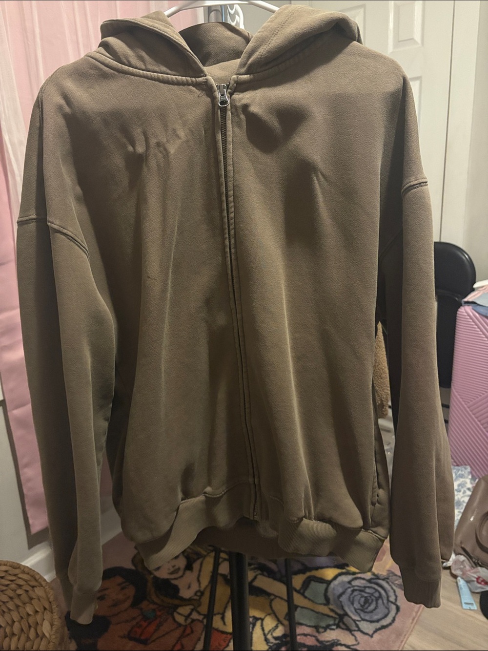Classic Zip-Up Hoodie in Olive Brown